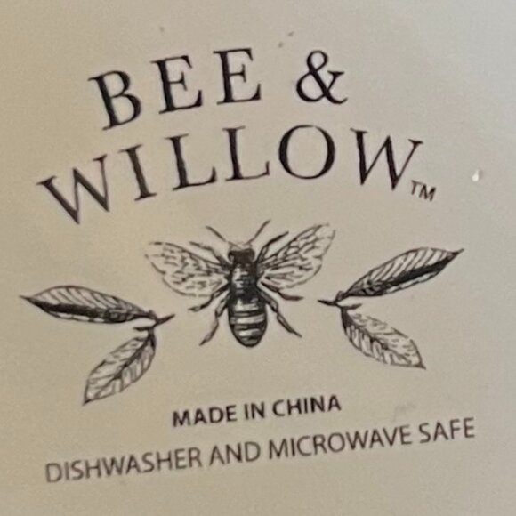 BEE & WILLOW Letter T Monogram Initial Wide-Mouth Honeycomb Mosaic Ceramic Mug - Picture 11 of 12